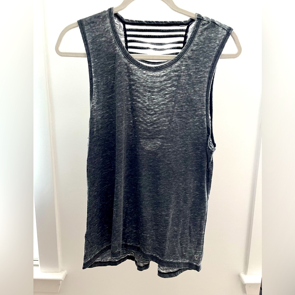 Gray Betsey Johnson activewear workout tank top. Size small